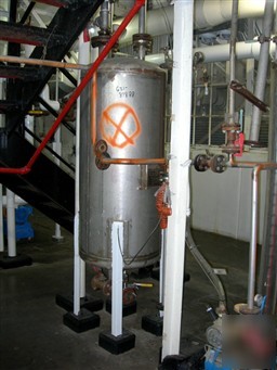 Used: baeuerle and morris pressure tank, 100 gallon, 30