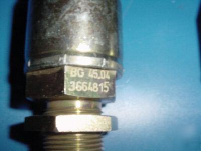 New bg 45.04 3664815 adapter 1IN dbl male connector
