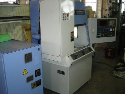 Shizouka 3-d cnc milling mill machine cm-200 fanuc 16M