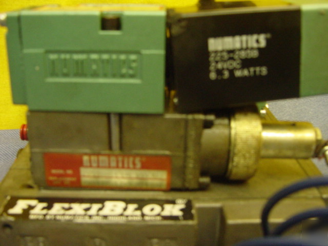 Numatics valve with flexiblock 225-285B