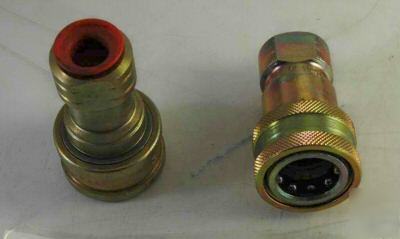 Lot 18 - schrader bellows cylinder air fitting -surplus