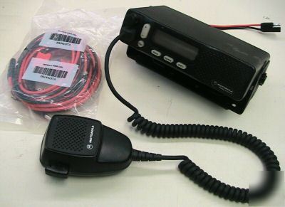 Motorola M1225LS uhf 2-way mobile radio