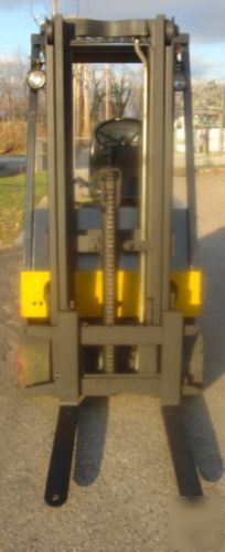 Hyster E50XL-27 36V 5,000LBS.electric lift*no *