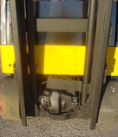 Hyster E50XL-27 36V 5,000LBS.electric lift*no *