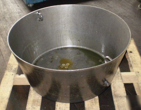 Barrett chip ringer tub & caster assembly