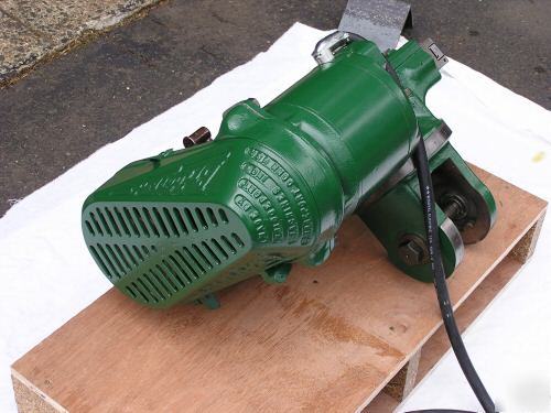 Bridgeport shaping attachment - excellent condition