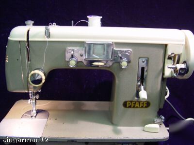 Heavy duty pfaff industrial strength sewing machine 
