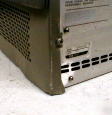 New hp 35660A/001 dynamic signal analyzer with cal.