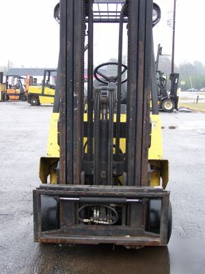 Hyster 5,000 lb capacity forklift cushion/warehouse