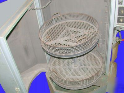 Very nice best engineering parts washer model F3000 zx