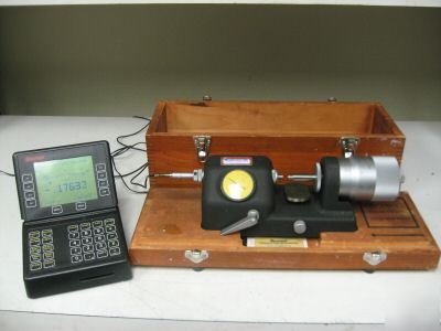 Starrett bench/super micrometer w/ dro