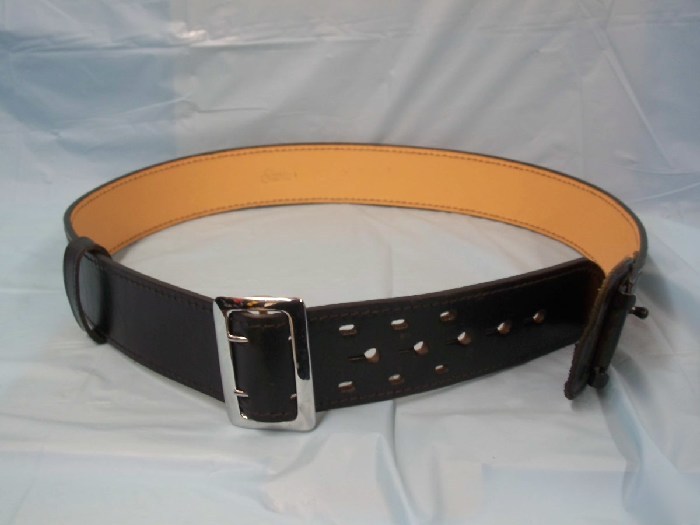 New gould & goodrich duty belt 42