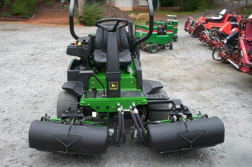 John deere 2500 golf greens lawn reel mower very nice