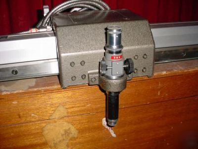 Toolmaker's large part measurement microscope,digital