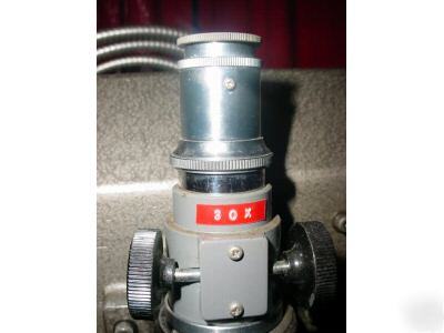 Toolmaker's large part measurement microscope,digital